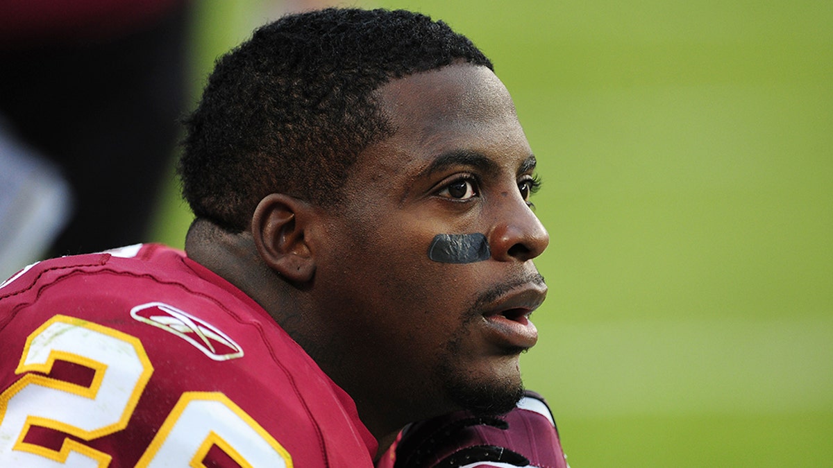 Ex-NFL great Clinton Portis took shot of Hennessy before games, used it to  cope with pain