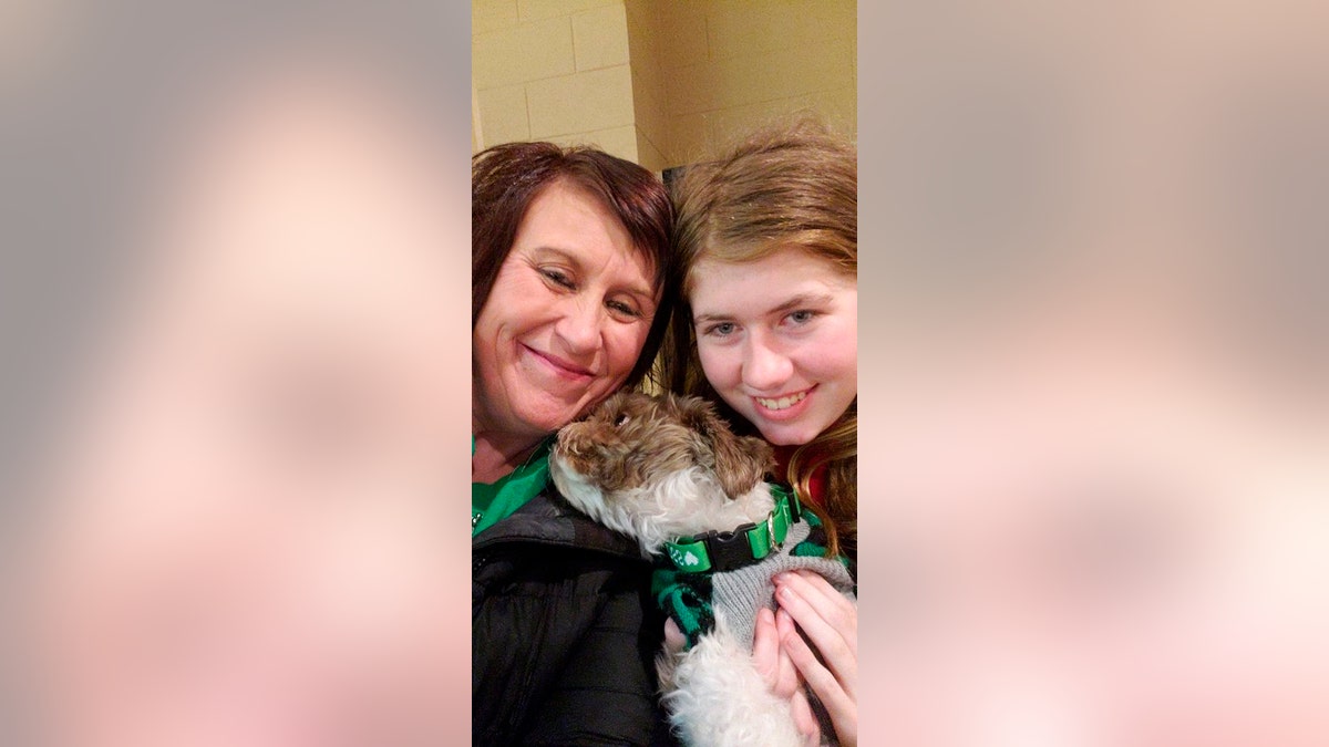 This Friday, Jan. 11, 2019, photo shows Jayme Closs, right, with her aunt, Jennifer Smith in Barron, Wis. (Jennifer Smith via AP)