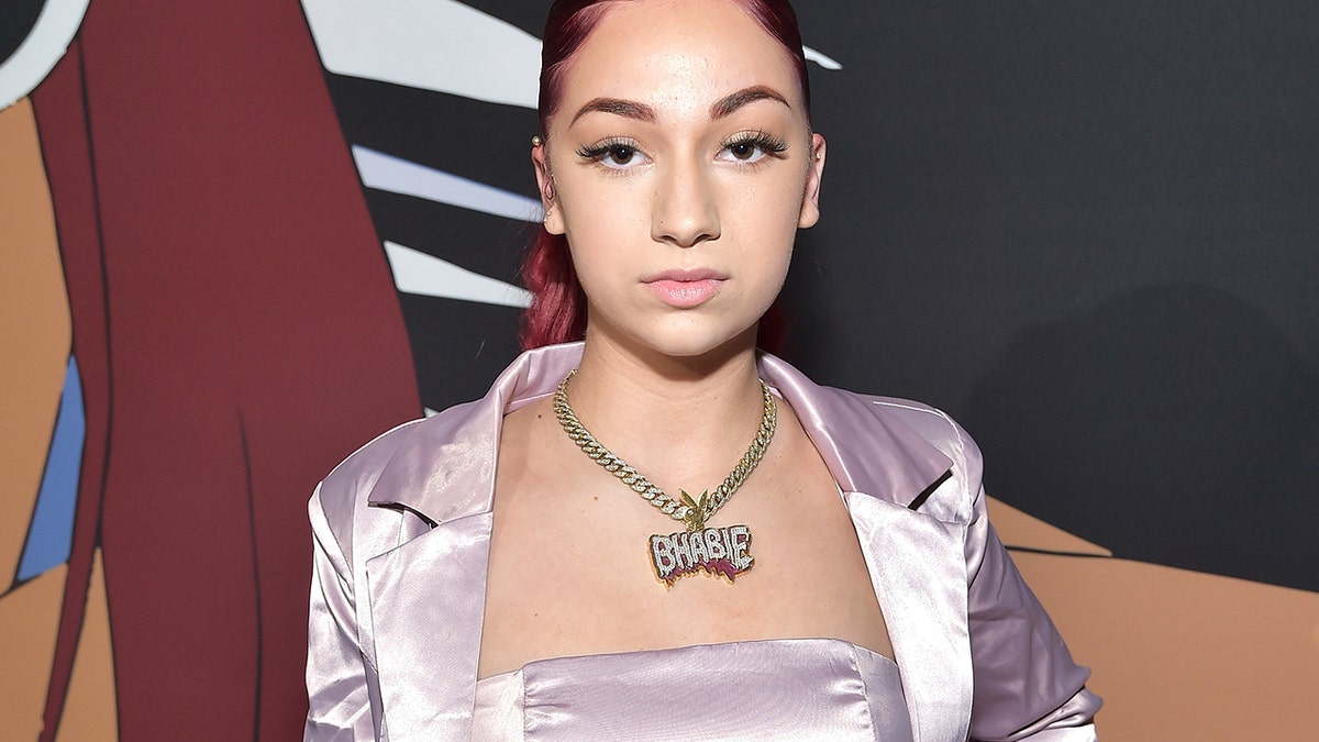 'Cash Me Outside' Girl Danielle 'Bhad Bhabie' Bregoli Lands $900G ...