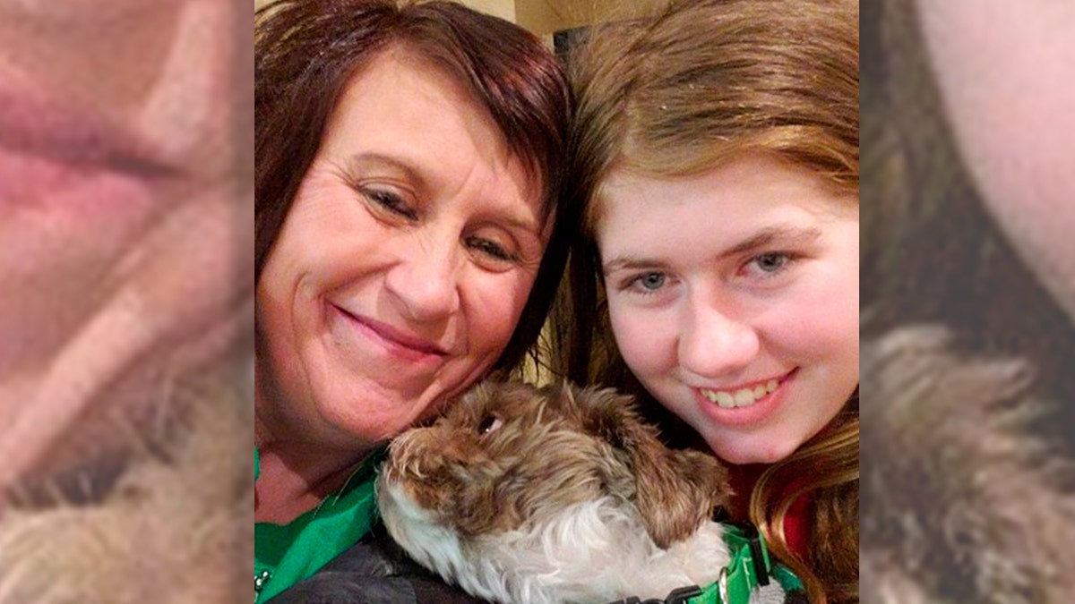 This Friday, Jan. 11, 2019 photo shows Jayme Closs, right, with her aunt, Jennifer Smith in Barron, Wis.