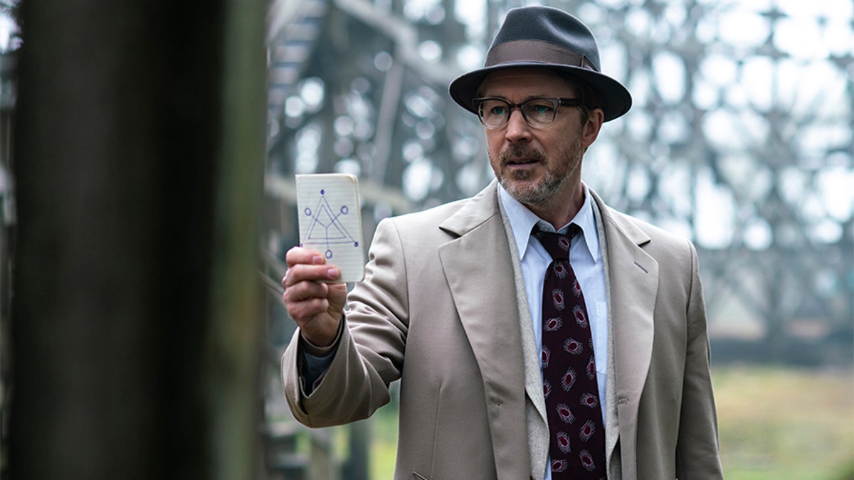 Aidan Gillen as Dr. Hynek. — History Channel