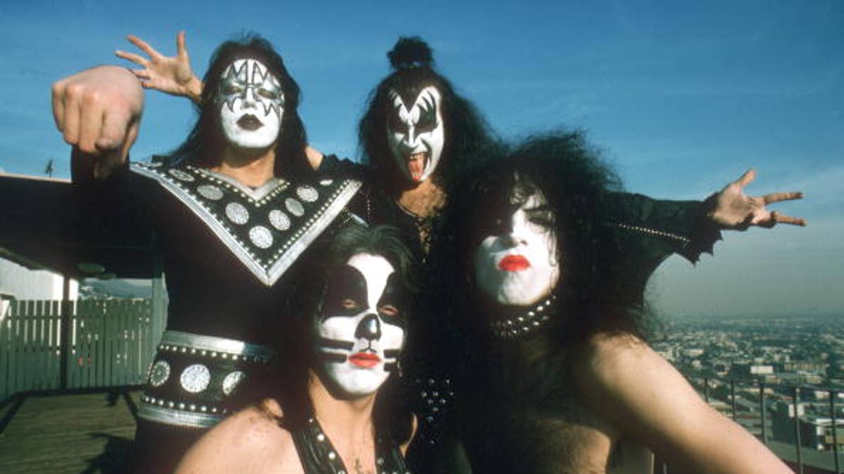 Kiss review – typically explosive end to rock's silliest band, Kiss