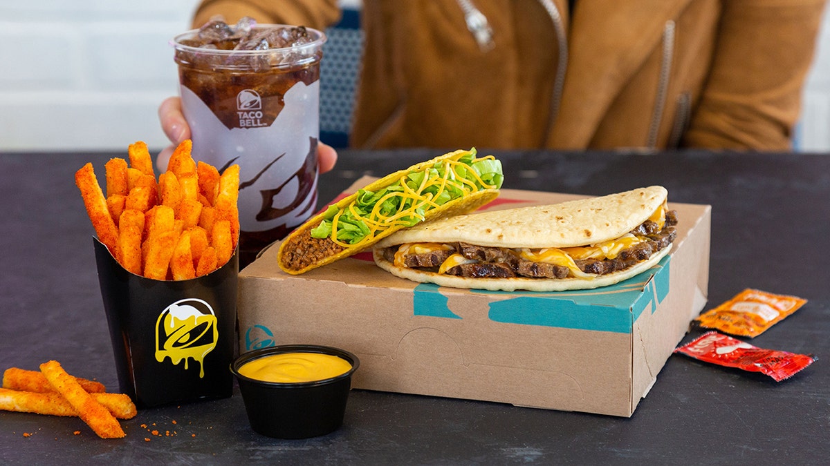 The new item is called the Double Steak Melt Deluxe Box, and it comes with a (relatively) whopping $7 price tag.