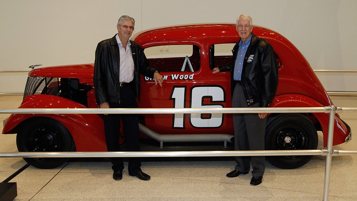 Leonard and Glen wood with one of their earlyl cars.