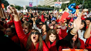 Los Angeles teachers strike for higher pay, smaller class sizes: What to know