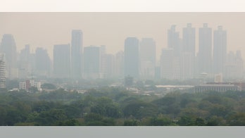 Toxic smog forces hundreds of school closures in Bangkok
