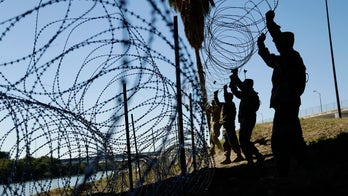 More troops heading to US-Mexico border, Pentagon says