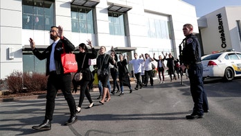 Two injured in shooting at Utah mall, cops say