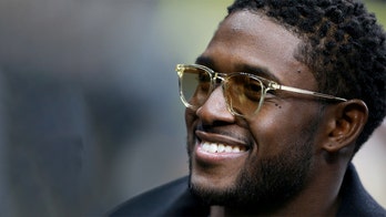 Reggie Bush says college athletes need financial guidance if they're getting paid