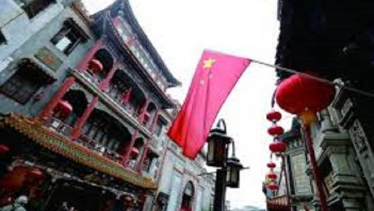 Man arrested after 20 children injured in Chinese primary school attack