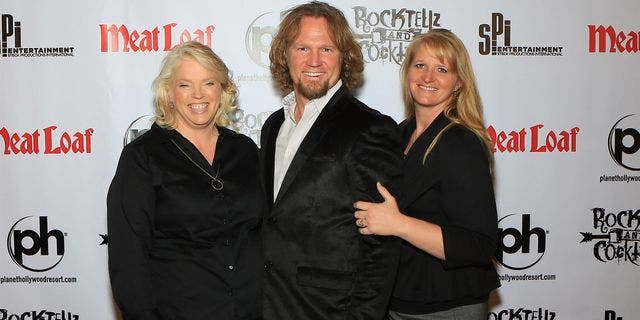 ‘sister Wives Star Kody Brown Says His Four Wives Passed Him Around 