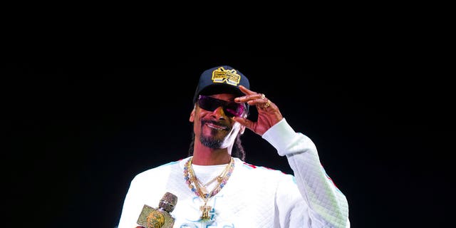 Snoop Dogg performs onstage at State Farm Arena on Saturday, Jan. 5, 2019, in Atlanta. (Photo by Paul R. Giunta/Invision/AP)