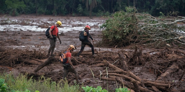 Rescue Efforts Resume For Brazil Dam Survivors As Death Toll Reaches ...