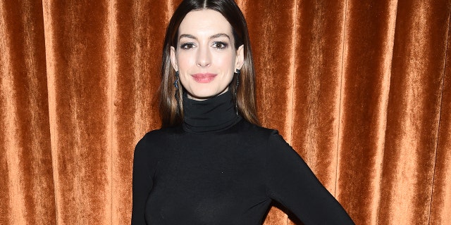 Anne Hathaway revealed that director Christopher Nolan doesn't allow people to sit on his sets.