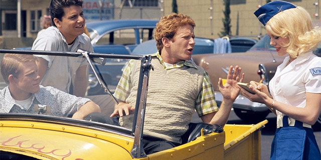 Rowe was Wendy the carhop on "Happy Days," pictured here in a Season 2 episode with Ron Howard (Richie), Anson Williams (Potsie) and Donny Most (Ralph).