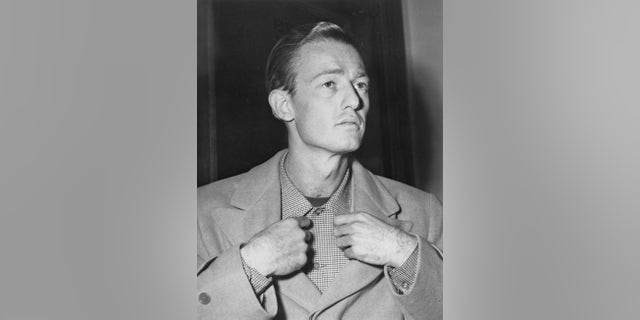 Leslie Duane Dillon
