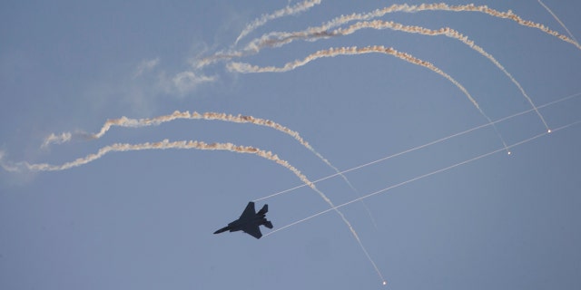An Israeli Air Force official told the Jerusalem Post there were no indications or warnings before the canopy detached.