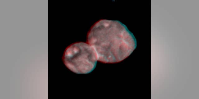 The New Horizons science team developed the first stereo pair Ultima Thule. This image can be viewed with a stereo goggle to display the three-dimensional shape of the Kuiper Belt object. (Image credits: NASA / JHUAPL / SwRI)