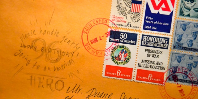 In this Tuesday, Jan. 8, 2019 photo, a handwritten note on one of the 50,000 birthday cards received by Duane Sherman.