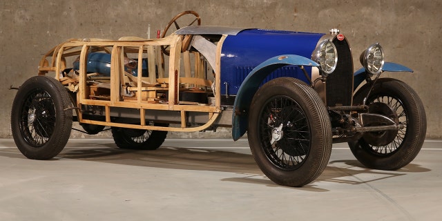 The artist started building his own bodywork for the Type 40, but only got as far as the wood frame.