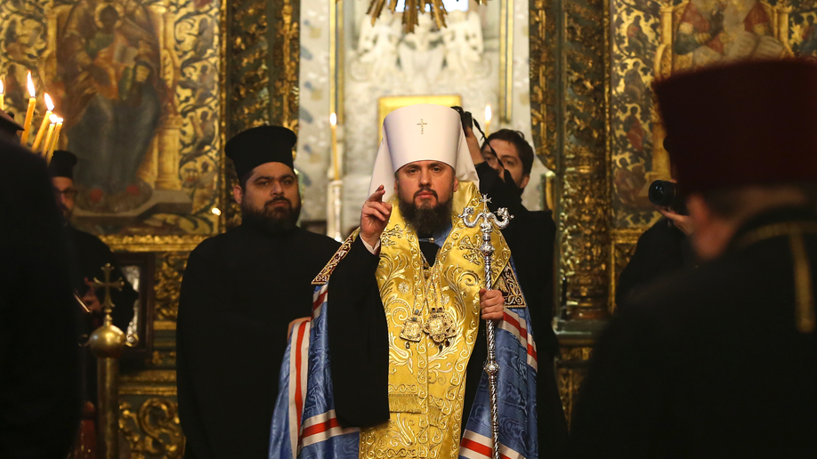 Patriarch Bartholomew signs Tomos of Autocephaly for newly - established Ukrainian church Patriarch Bartholomew signs Tomos of Autocephaly for newly - established Ukrainian church