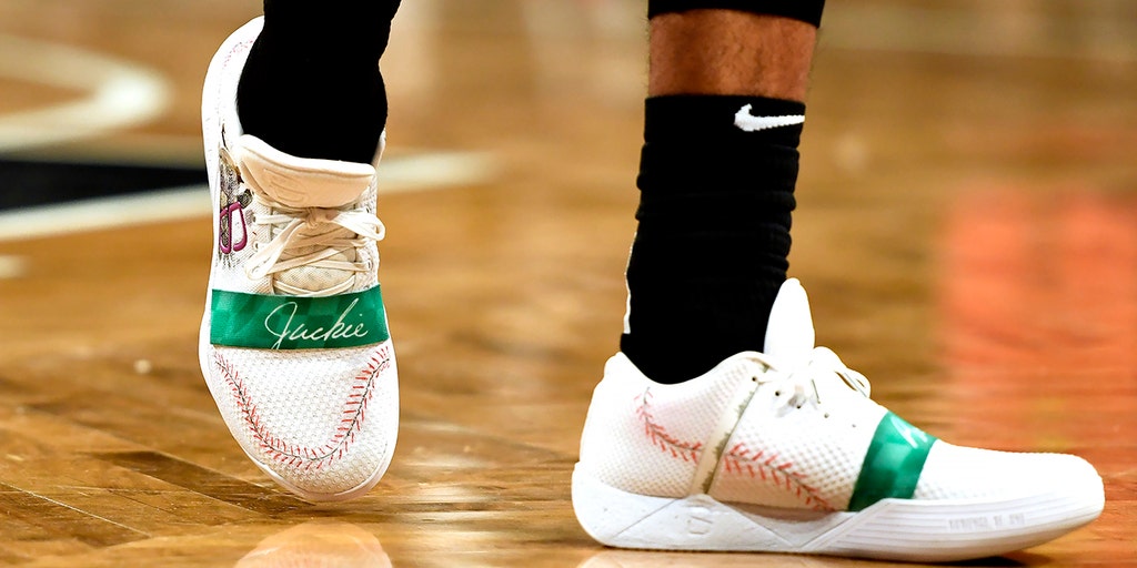 Brooklyn Nets' Spencer Dinwiddie wearing his own brand of sneakers on  basketball court | Fox News