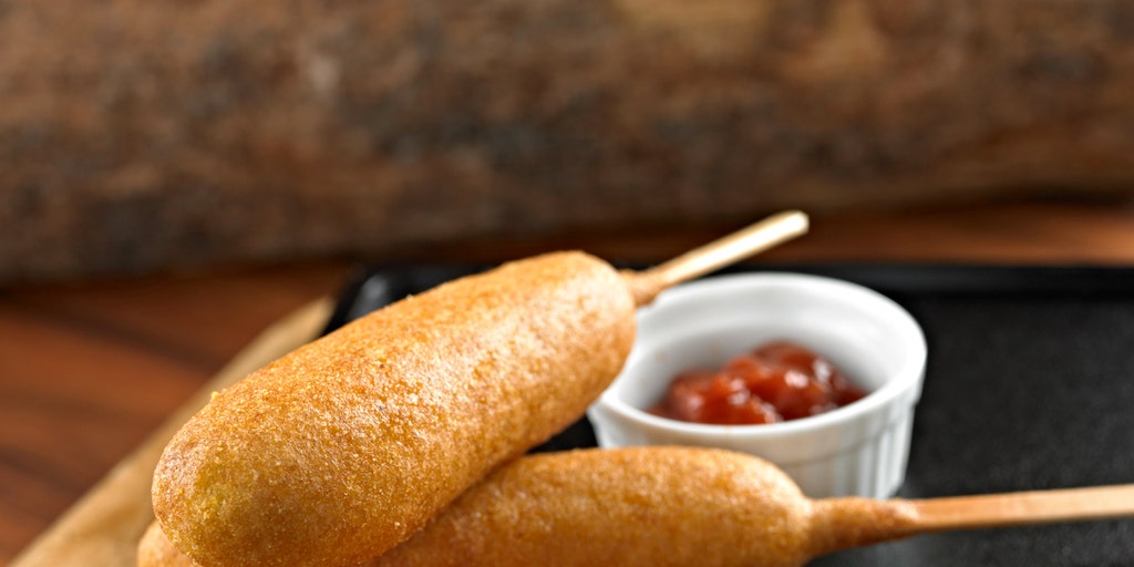 Corn dog best sale beyonce dance