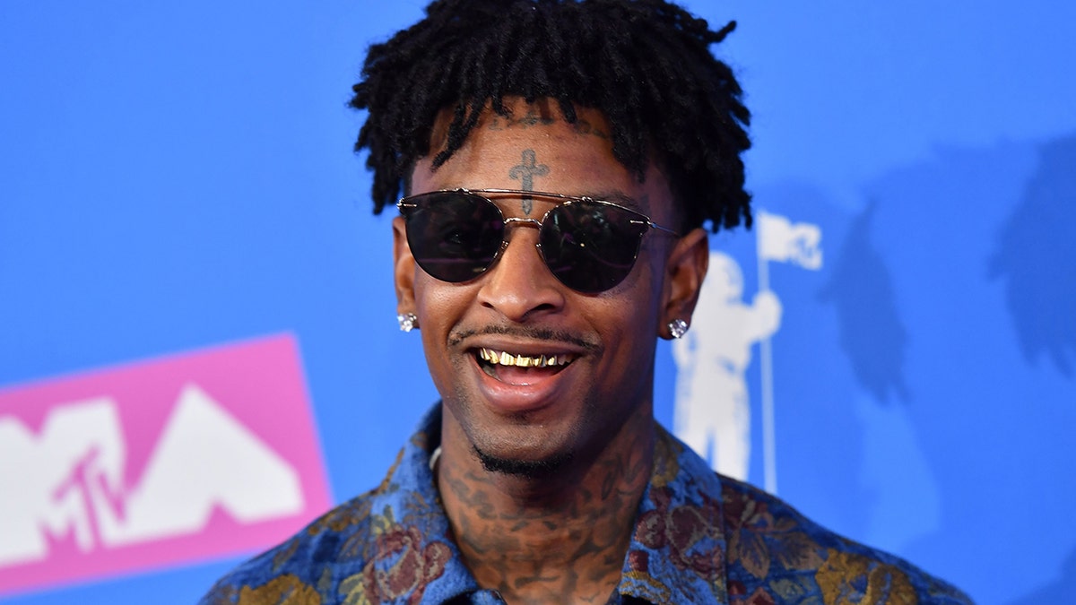 US rapper 21 Savage attends the 2018 MTV Video Music Awards at Radio City Music Hall on August 20, 2018 in New York City. (Photo by ANGELA WEISS / AFP) (Photo credit should read ANGELA WEISS/AFP/Getty Images)