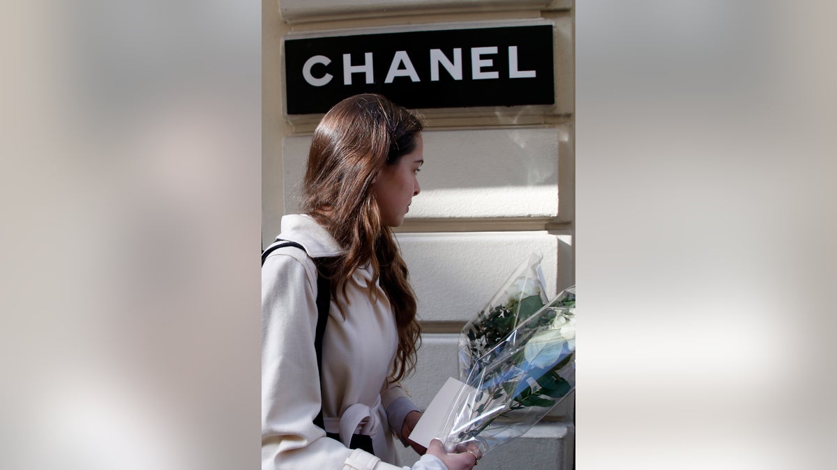 Chanel names Karl Lagerfeld's successor: Virginie Viard