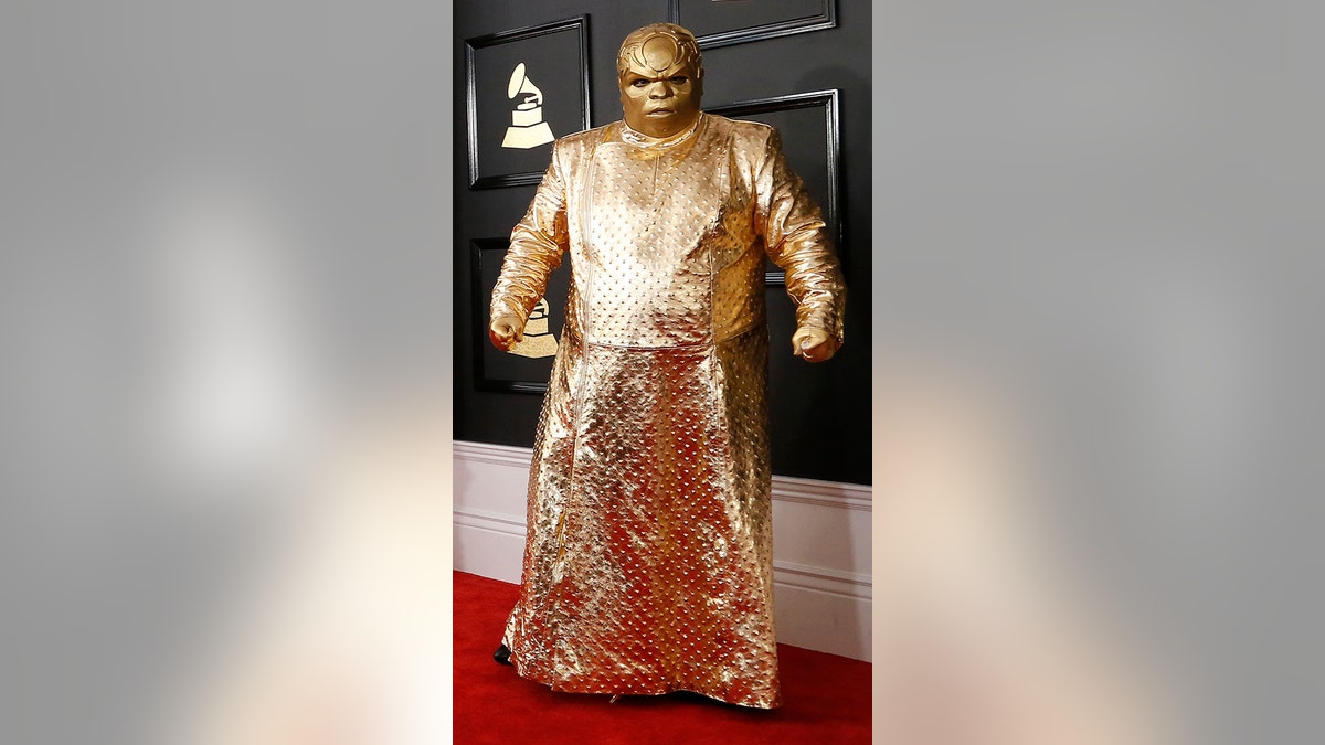 Grammys' jaw-dropping red carpet looks, from Lady Gaga as David Bowie to CeeLo  Green's all-gold outfit | Fox News