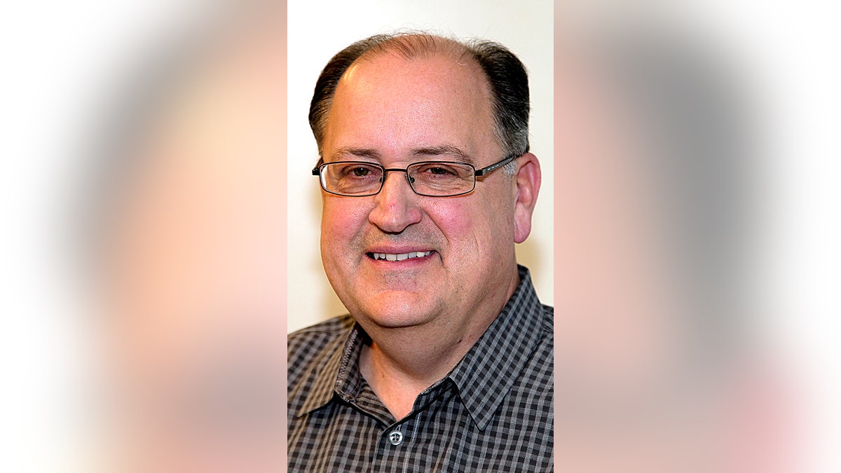 Longtime Boston Globe baseball writer Nick Cafardo has died after collapsing at the Red Sox's spring training ballpark. He was 62.