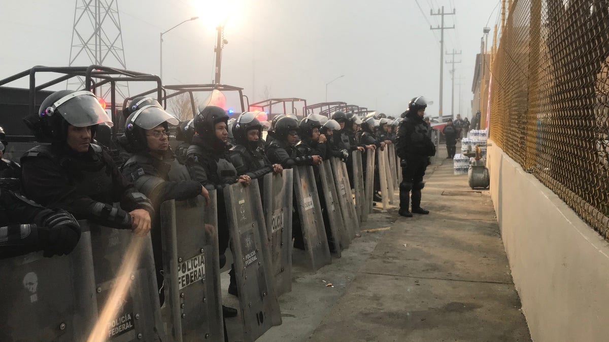 Piedras Negras’ robust response comes as the U.S. promised to take “all steps” to make sure the “lawless caravan” doesn’t illegally enter the country.
