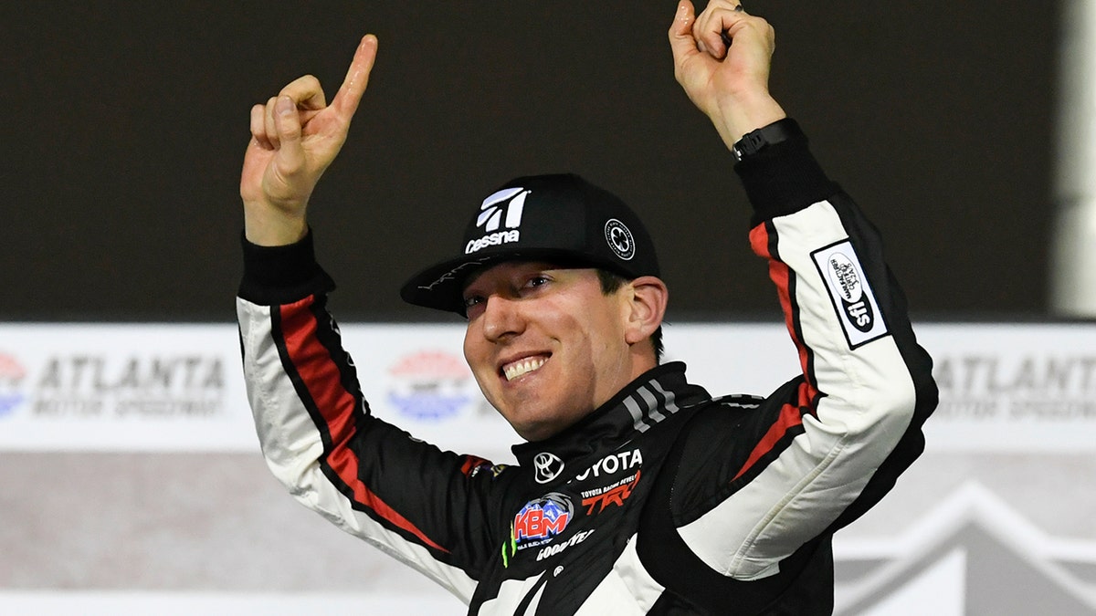 Who Is Odds-on Favorite To Win NASCAR Cup Series Race At Darlington ...