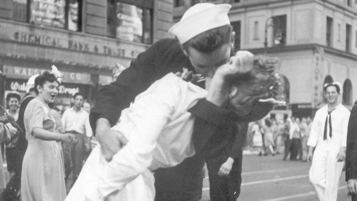 The ecstatic sailor shown kissing a woman in Times Square celebrating the end of World War II has died. George Mendonsa was 95. It was years after the photo was taken that Mendonsa and Greta Zimmer Friedman, a dental assistant in a nurse's uniform, were confirmed to be the couple.