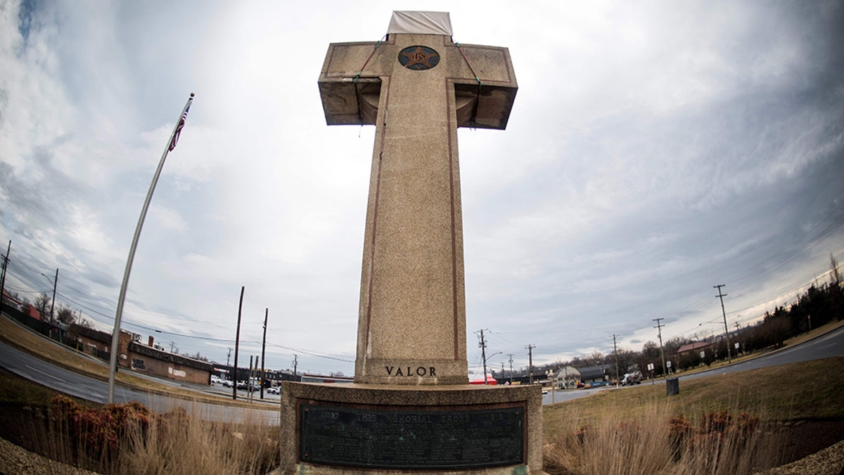 The World War I memorial cross in Bladensburg, Maryland -- near the nation's capital -- is seen on February 08, 2019. (ERIC BARADAT/AFP/Getty Images)
