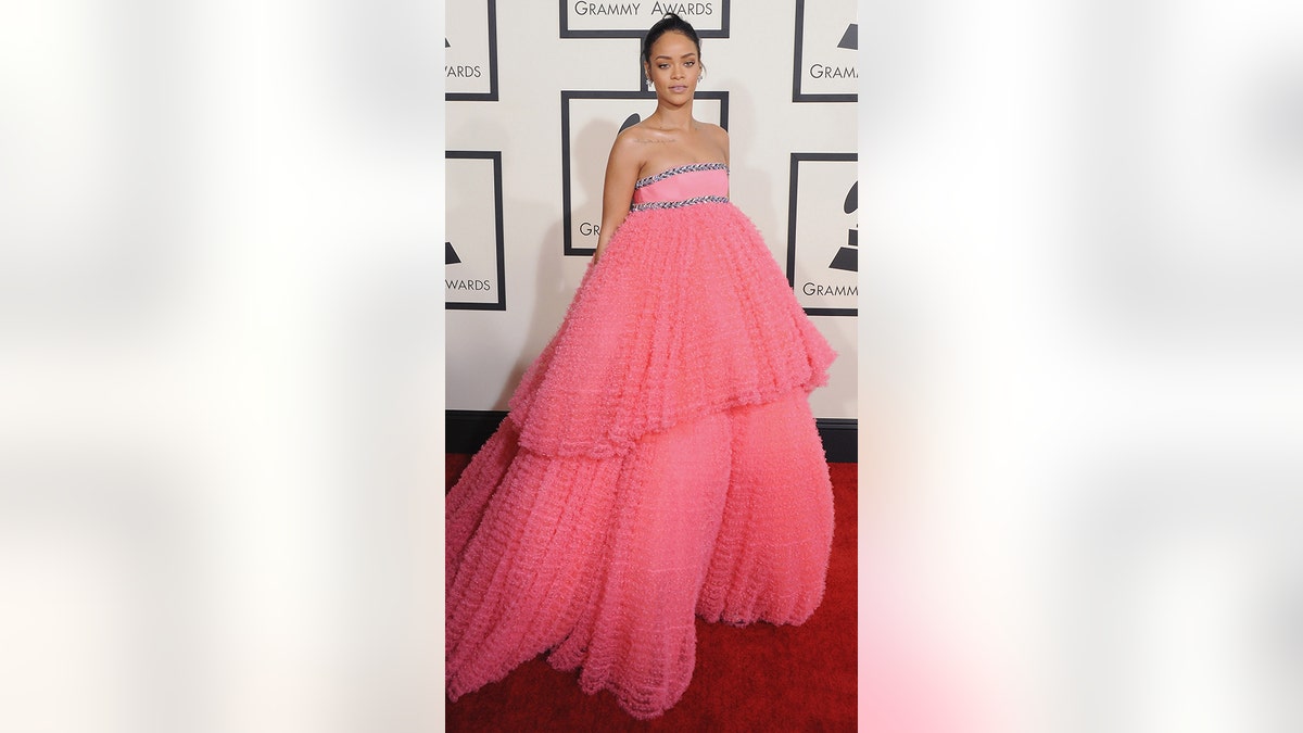 Singer Rihanna arrives at the 57th GRAMMY Awards at Staples Center on February 8, 2015 in Los Angeles, California.