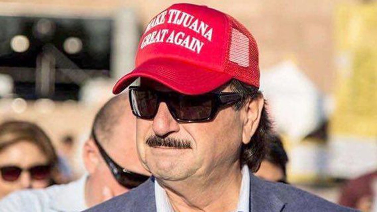 Tijuana Mayor Juan Manuel Gastelum wears "Make Tijuana Great Again" hat.