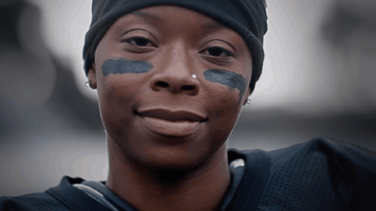 Harris shot to fame earlier this month after starring in a Super Bowl commercial for Toyota, which parallelled her experience playing football as a young girl, and training her way to play football professionally