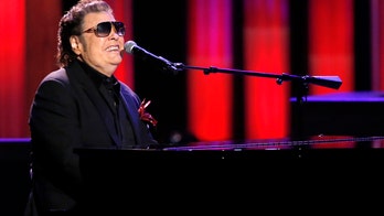 Son of singer Ronnie Milsap found dead on houseboat at Tennessee marina, reports say