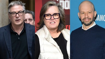 Alec Baldwin, fellow stars react to Michael Cohen hearing: He deserves a 'Medal of Honor'