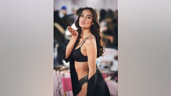 Sports Illustrated Swimsuit announces Kelsey Merritt as their new rookie: ‘The smile says it all’