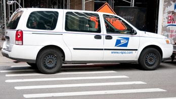Postal worker killed in one of two interstate shootings in Chicago