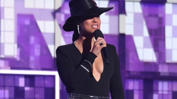 Grammy Awards: Host Alicia Keys unaware show returns from commercial break