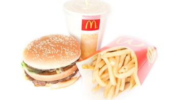 McDonald’s customer calls police after employee put onions on his Big Mac, gets arrested