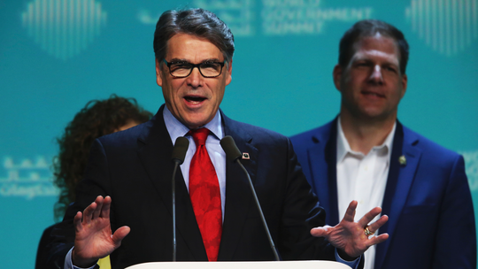 US energy secretary surprises at World Government Summit