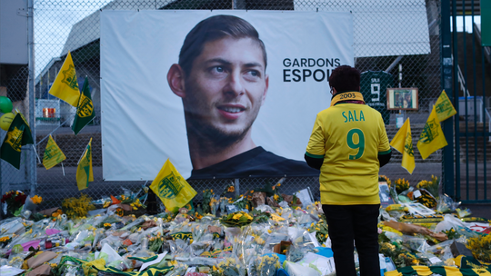 French soccer club demand payment over $19M Emiliano Sala transfer as divers search for his body