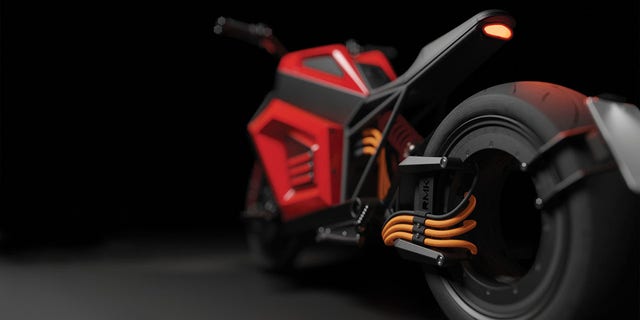 Finnish Electric Motorcycle Debuts With Revolutionary Hubless Wheel ...