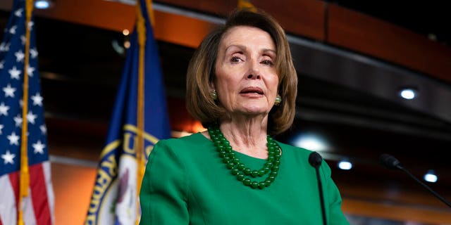   FILE - On December 20, 2018, Nancy Pelosi, from California, talks with reporters at Capitol, Washington. Democrats now have a share in the state of the union. Members of the new majority in the House may show their new influence on February 5, 2019, when President Donald Trump delivers his first speech on the state of the Union under a divided government. (AP Photo / J. Scott Applewhite, File) 