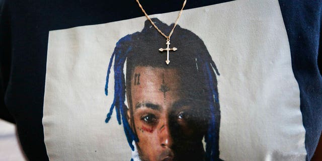 XXXTentacion was noticeably left out of the Grammy Awards "In Memoriam" tribute Sunday night.