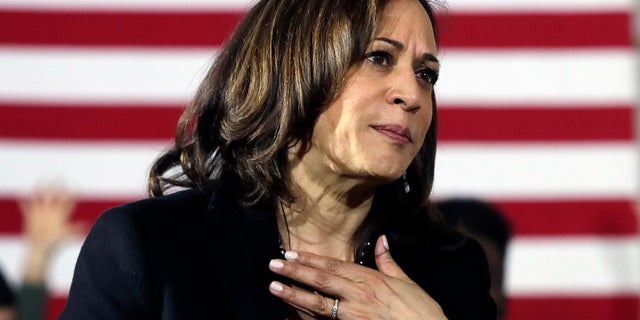 Democratic presidential candidate Senator Kamala Harris, D-Calif., Listens to a question during an election campaign in Portsmouth, N.H. on Monday, February 18, 2019. (AP Photo / Elise Amendola)